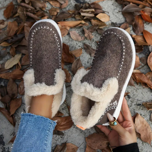 🥾Zapatillas suaves y afelpadas para unos pies cómodos.
