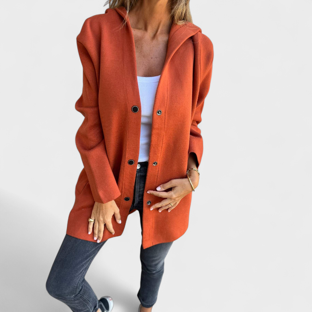 Sancha - Abrigo Urbano con Capucha